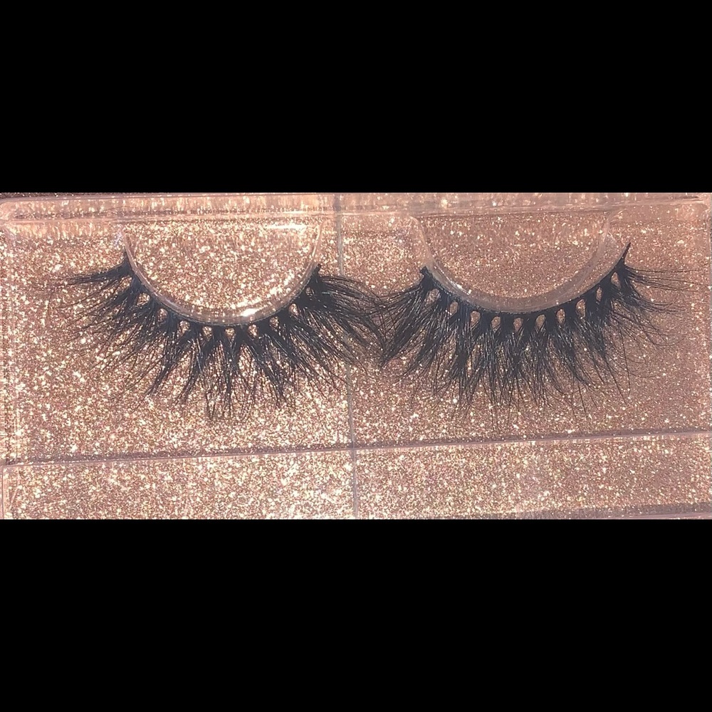 Mink Lash Strips